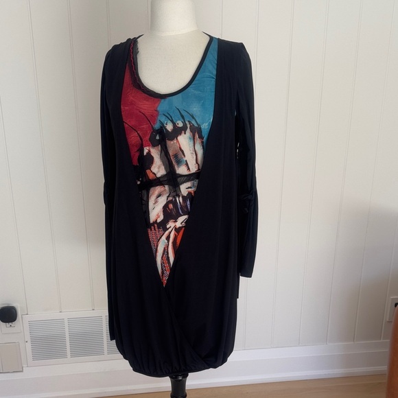 Save The Queen Red and Black Artistic Dress Bubble Hem size M - Picture 1 of 4